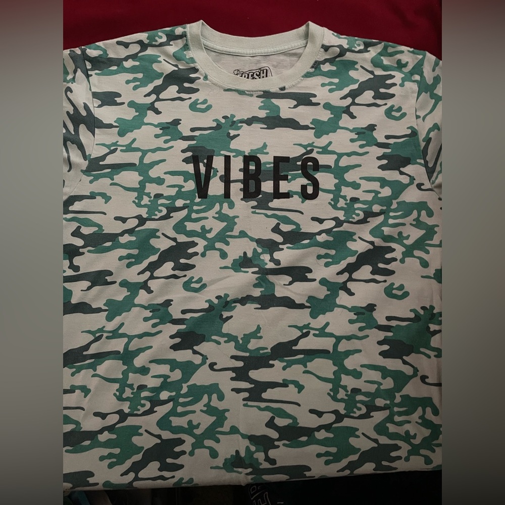 Green “Vibes” Shirt